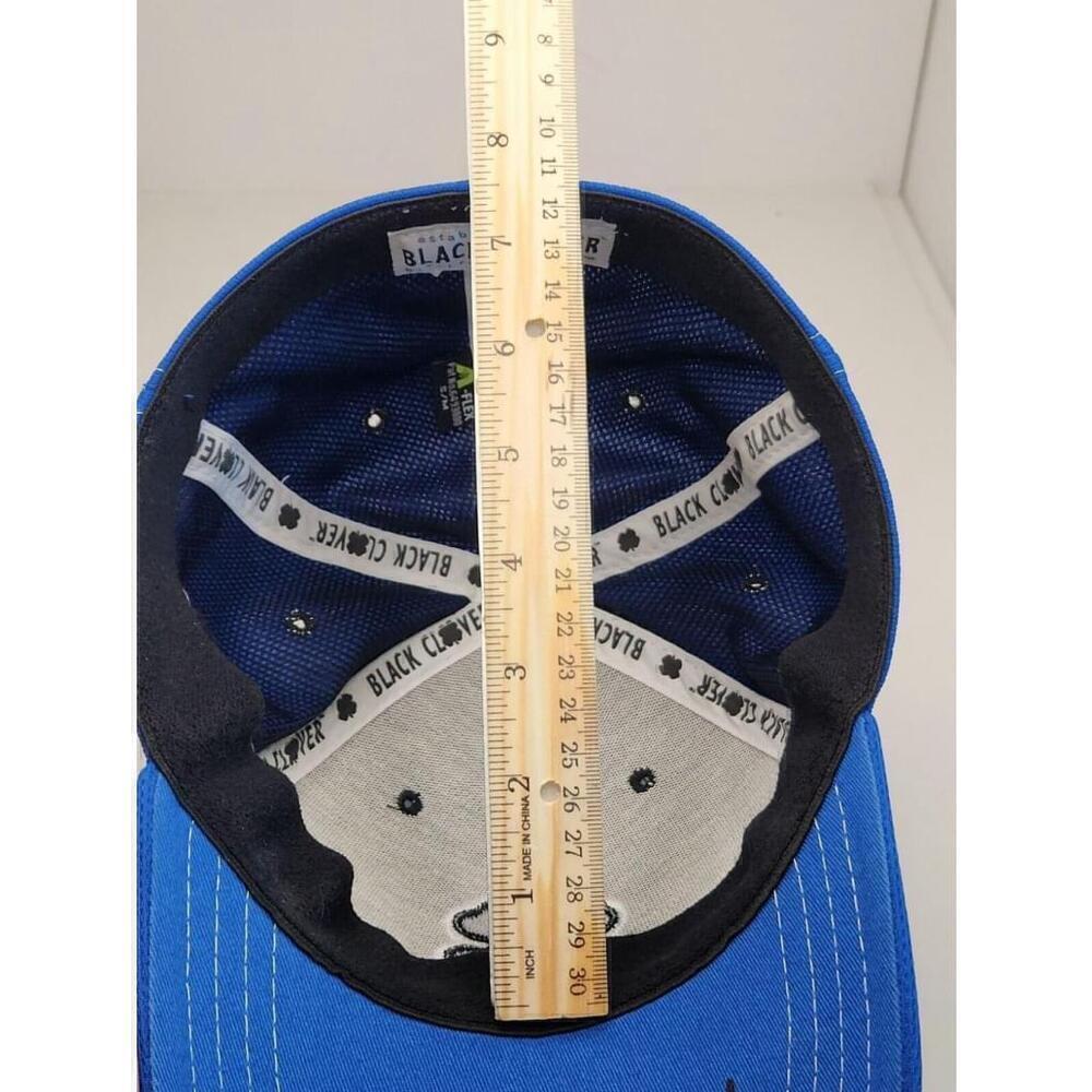 Black Clover Mens Premium Golf Cap Fitted Flex Performance Baseball Hat Logo - Picture 7 of 7